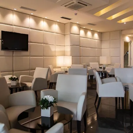 Antico Borgo Otel Riva del Garda