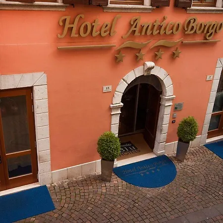 Otel Antico Borgo 4*